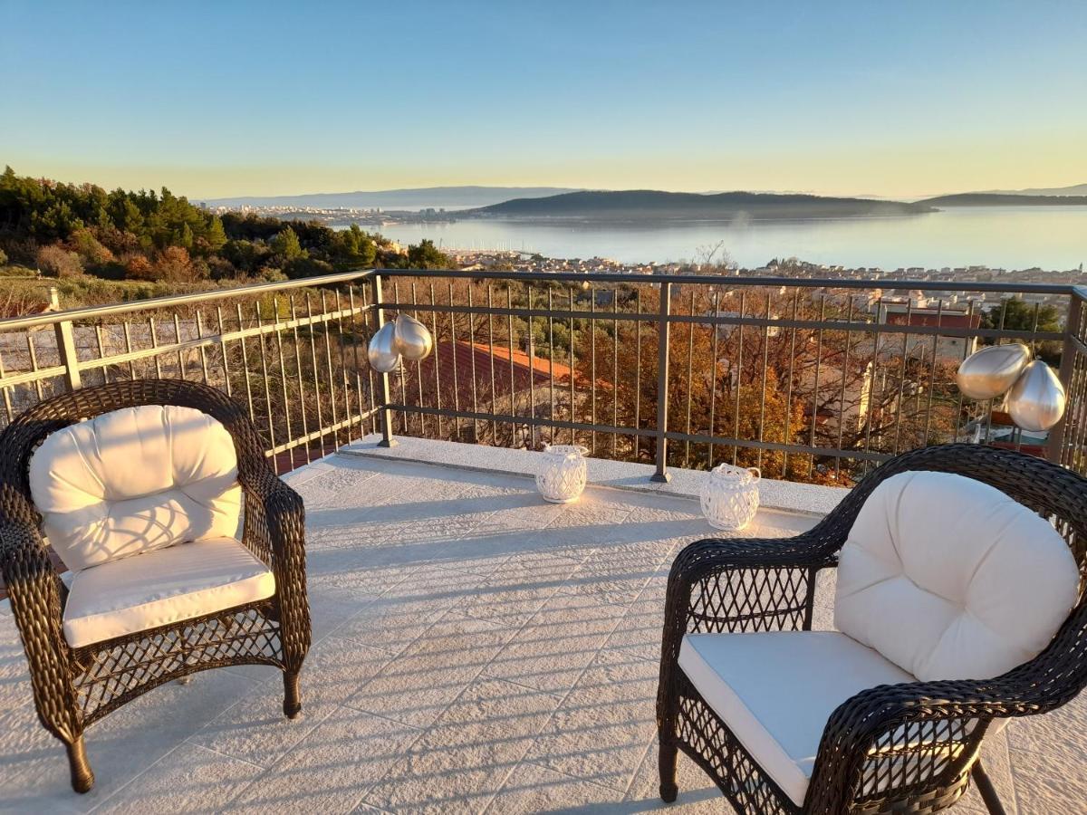 The View Split. Highlight With Roof-Top-Terrace And Pool Kaštela Exteriér fotografie